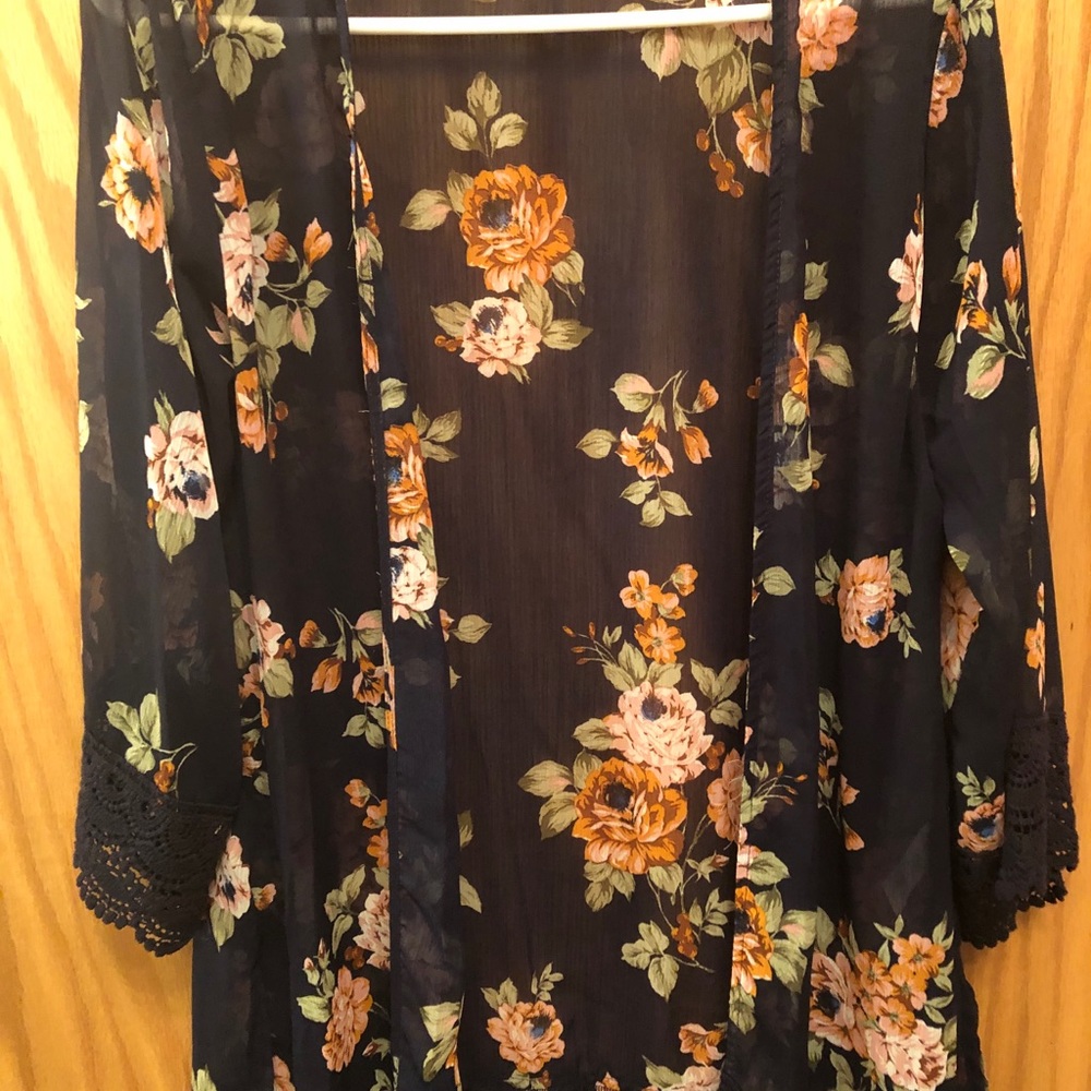 Floral print kimono